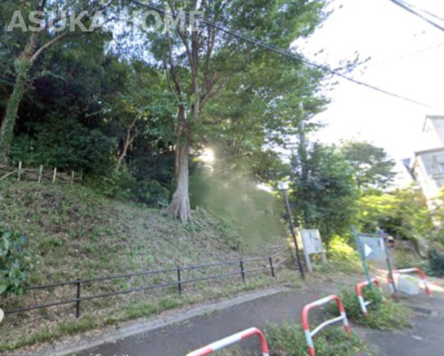 【公園】松の川緑道まで584ｍ
