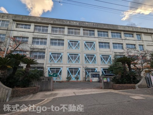【小学校】明石市立高丘東小学校まで577ｍ