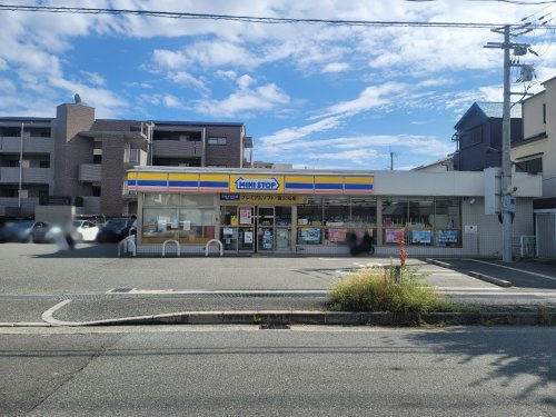 【コンビニエンスストア】ミニストップ武庫之荘店まで229ｍ