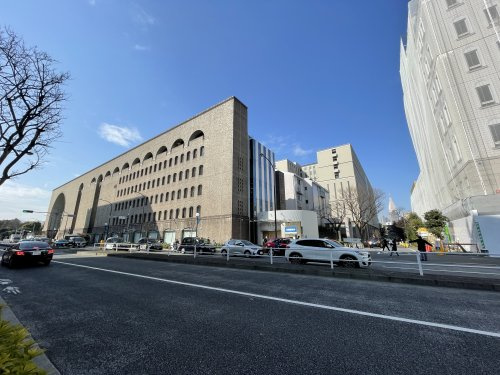 【総合病院】慶応義塾大学病院まで945ｍ