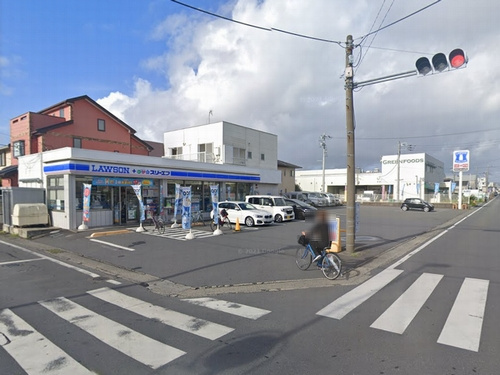 【コンビニエンスストア】ローソン・スリーエフ平塚西八幡四丁目店まで615ｍ