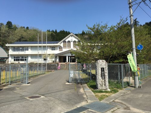 【小学校】神美小学校まで1324ｍ