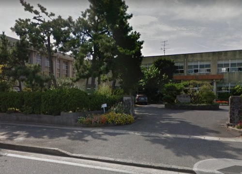 【小学校】米子市立弓ケ浜小学校まで692ｍ