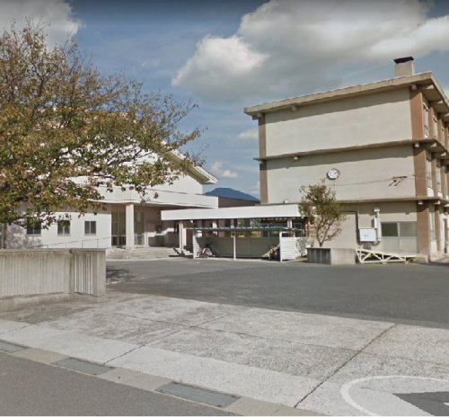 【小学校】米子市立伯仙小学校まで439ｍ