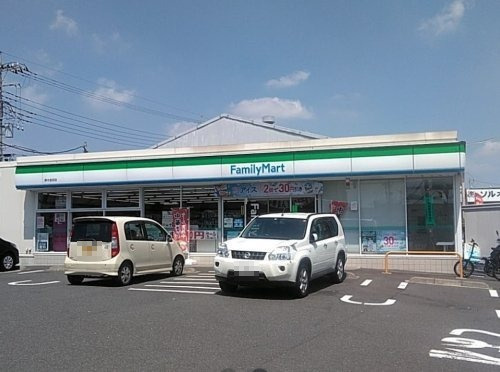 【コンビニエンスストア】ファミリーマート　厚木金田店まで169ｍ