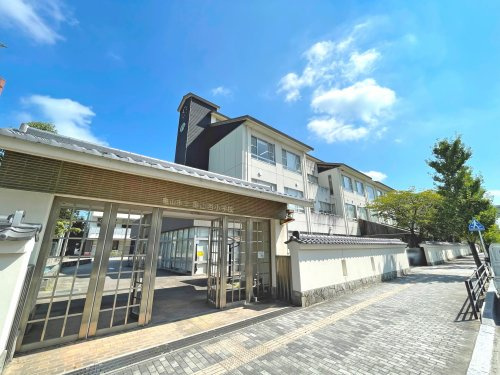 【小学校】亀山市立亀山西小学校まで790ｍ