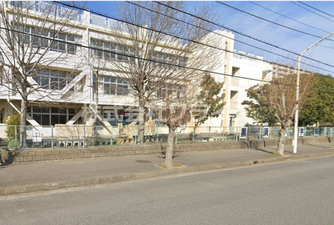 【小学校】入間市立黒須小学校まで734ｍ