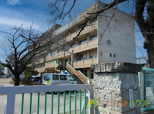 【中学校】上尾市立上平中学校まで2800ｍ