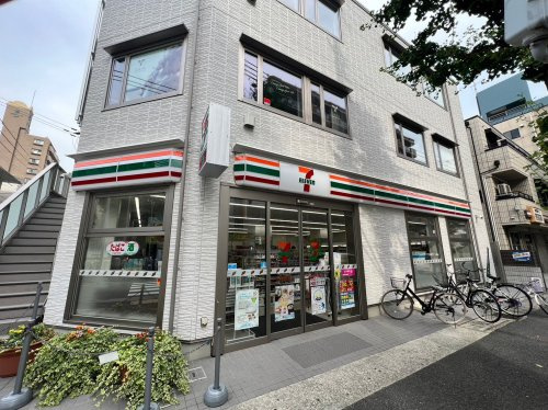 【コンビニエンスストア】セブン-イレブン　神戸深江本町3丁目店まで226ｍ