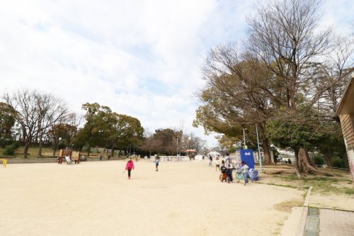 【公園】聖天山公園まで485ｍ
