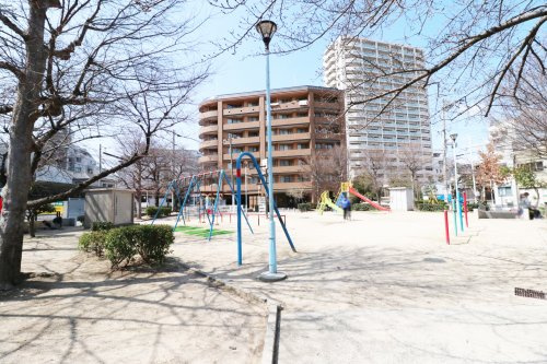 【公園】五条小公園まで219ｍ
