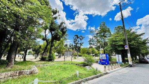 【公園】晴明丘中央公園まで467ｍ