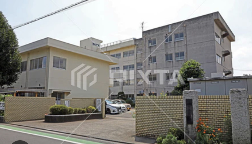 【小学校】川越市立仙波小学校まで784ｍ