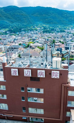 【総合病院】医療法人渡辺会渡辺病院まで826ｍ