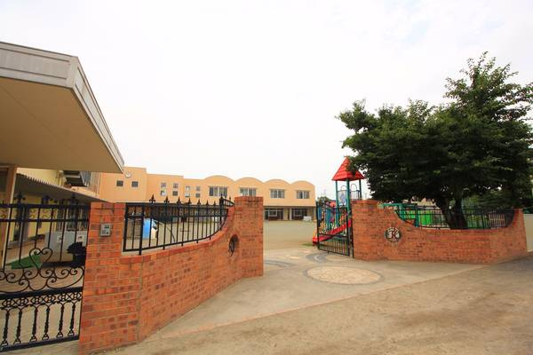 【幼稚園】上里幼稚園まで931ｍ