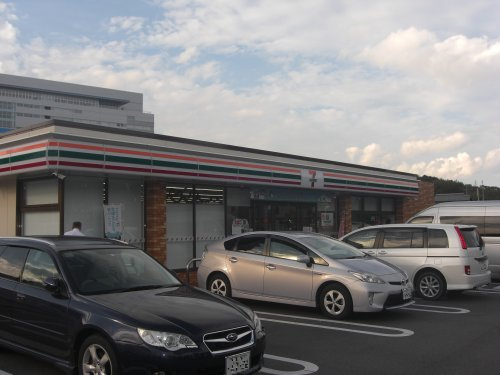 【コンビニエンスストア】セブンイレブン大津苗鹿店まで905ｍ