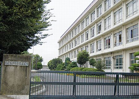 【中学校】平塚市立　中原中学校まで227ｍ