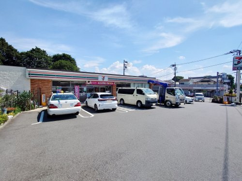 【コンビニエンスストア】セブンイレブン練馬西大泉5丁目店まで330ｍ