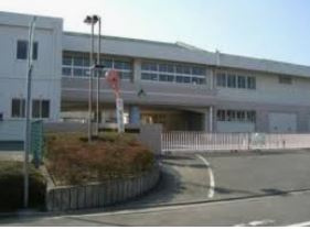 【小学校】下野市立国分寺小学校まで950ｍ