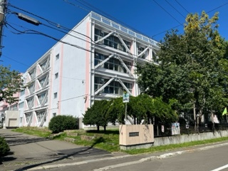 【小学校】札幌市立藤野小学校まで2082ｍ