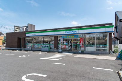 【コンビニエンスストア】ファミリーマート　武蔵村山大南通り店まで264ｍ