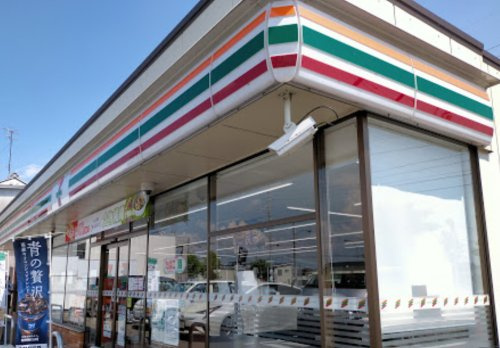 【コンビニエンスストア】セブンイレブン　岐阜西中島店まで532ｍ