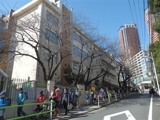 【小学校】港区立南山小学校まで519ｍ