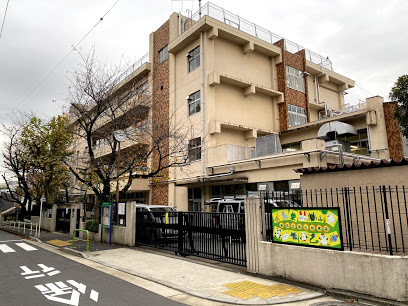 【幼稚園】港区立南山幼稚園まで519ｍ