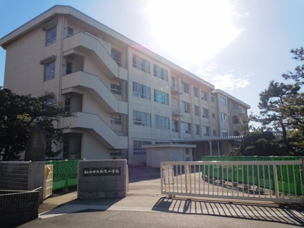 【小学校】和気小学校まで1078ｍ