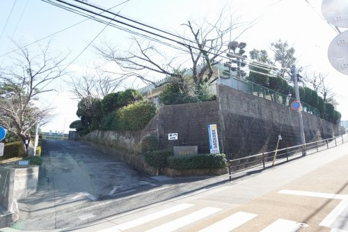 【小学校】福岡市立笹丘小学校まで656ｍ