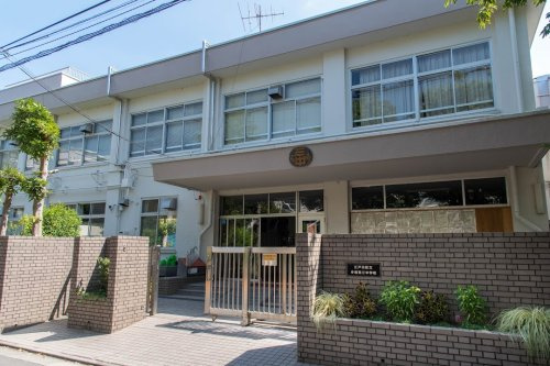 【中学校】江戸川区立小岩第三中学校まで441ｍ