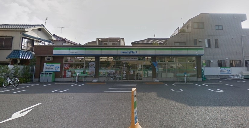 【コンビニエンスストア】ファミリーマート　北小岩六丁目店まで228ｍ