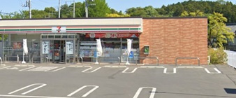 【コンビニエンスストア】セブンイレブンみどり笠懸西鹿田店まで1042ｍ