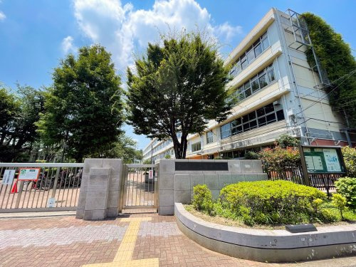 【中学校】世田谷区立三宿中学校まで506ｍ