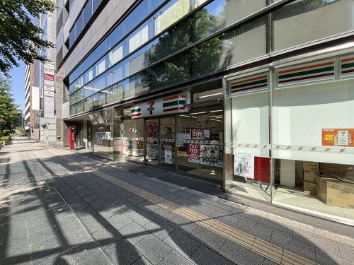 【コンビニエンスストア】セブンイレブン岩本町3丁目店まで210ｍ