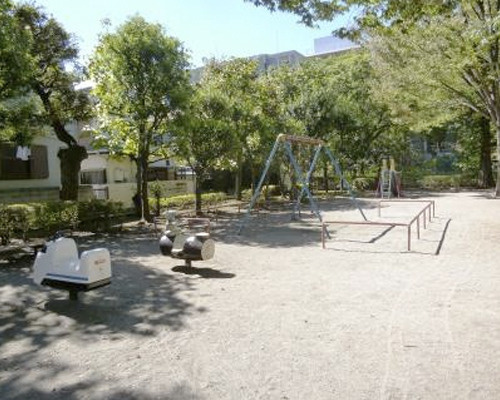 【公園】世田谷区立上祖師谷三丁目公園まで244ｍ