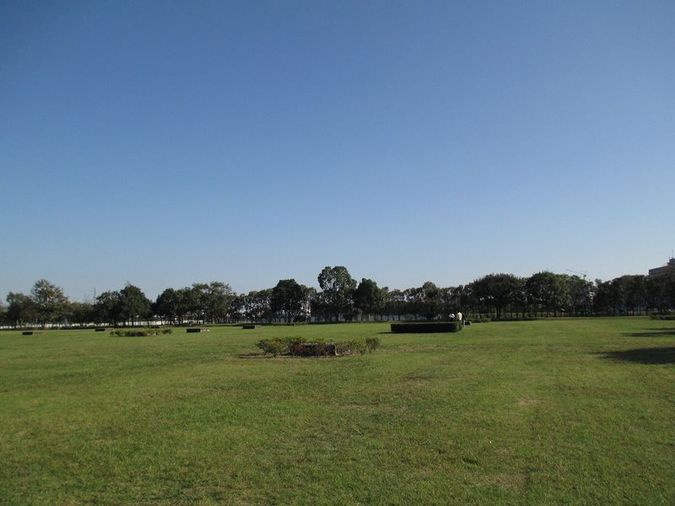 【公園】中川公園まで351ｍ