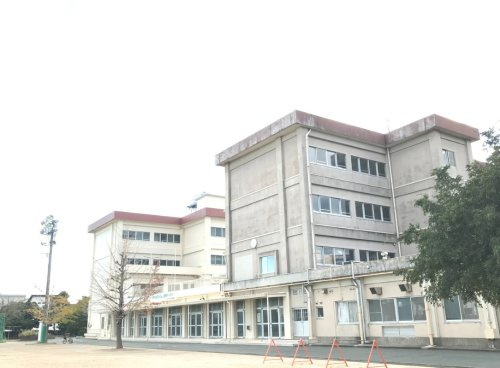 【小学校】浜松市立与進小学校まで909ｍ