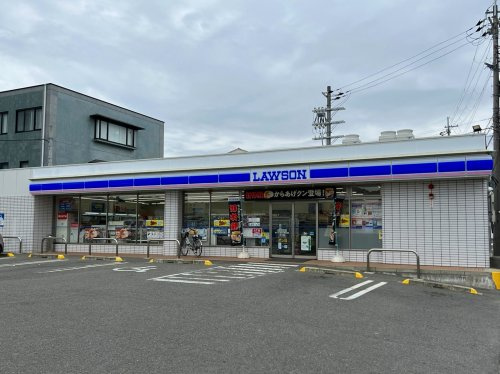 【コンビニエンスストア】ローソン　紀の川貴志川店まで805ｍ