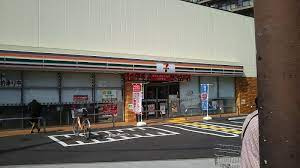 【コンビニエンスストア】セブンイレブン　足立平野1丁目店まで128ｍ