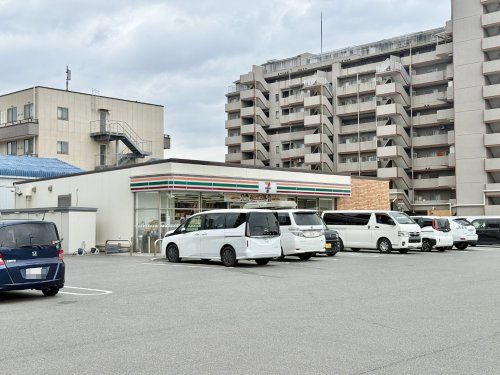 【コンビニエンスストア】セブンイレブン　名古屋東起町3丁目店まで414ｍ