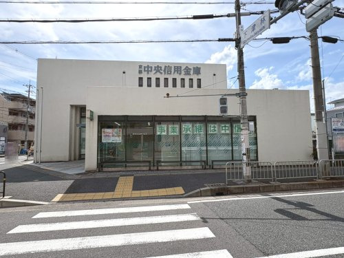 【銀行】京都中央信用金庫下津林支店まで337ｍ