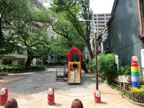【公園】三田松坂児童遊園まで286ｍ