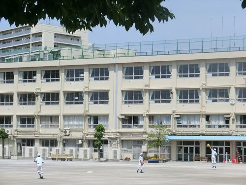 【中学校】目黒区立東山中学校まで480ｍ