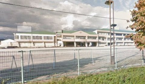 【小学校】下野市立緑小学校まで855ｍ