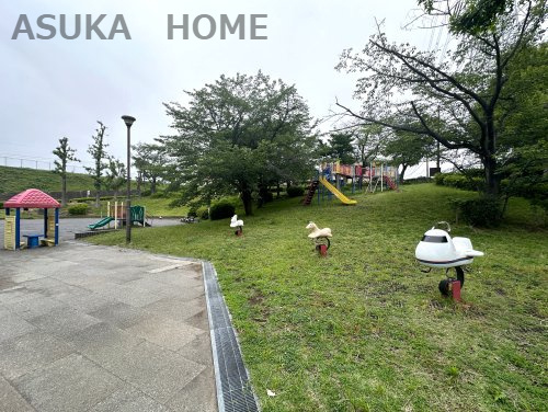 【公園】稲荷谷公園まで95ｍ