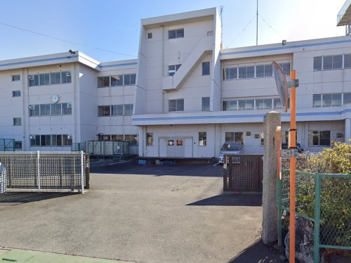 【小学校】川島町立中山小学校まで757ｍ