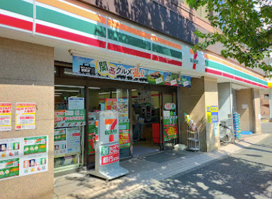 【コンビニエンスストア】セブンイレブン　高田馬場店まで374ｍ