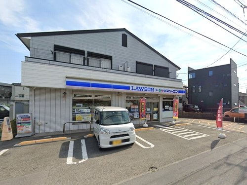 【コンビニエンスストア】ローソン・スリーエフ東香川店まで732ｍ
