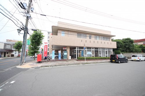 【郵便局】鹿児島西伊敷三郵便局まで500ｍ